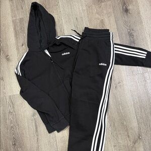 Adidas Black Sweatsuit